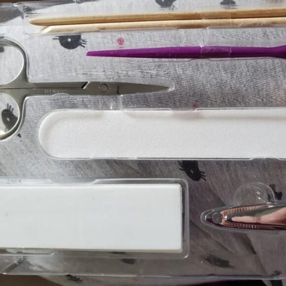 Large Jamberry Lot - Picture 5 of 9